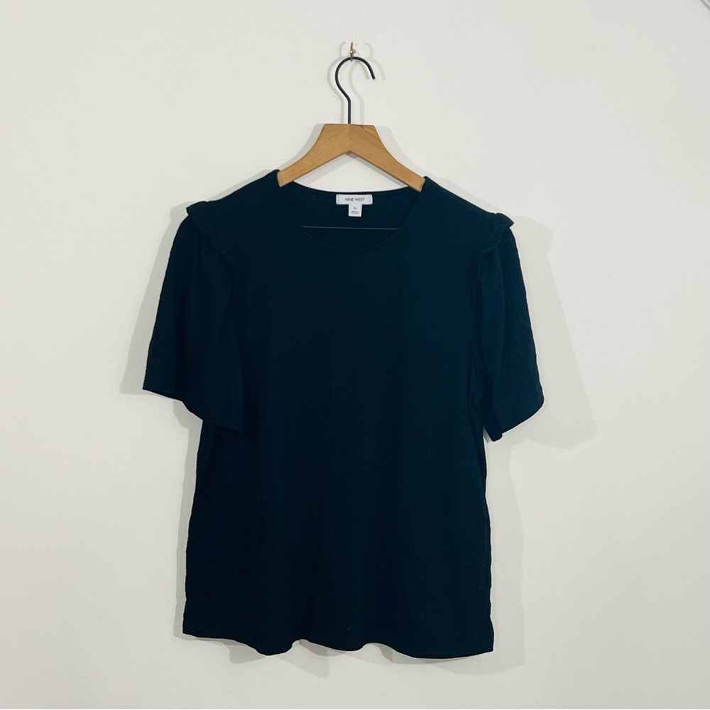 Nine West Black Casual Short Sleeve Slight Puff To Sleeve Scoop Neck Casual Tee